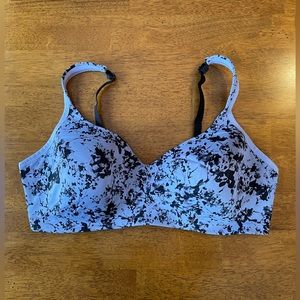 tiVOGLiO Pennington’s Bra Mesh Wire Free  Excellent Condition Size 44DD